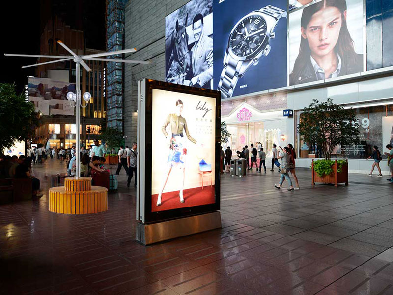 戶外工業(yè)大風(fēng)扇正廣泛應(yīng)用在各種室外場(chǎng)所