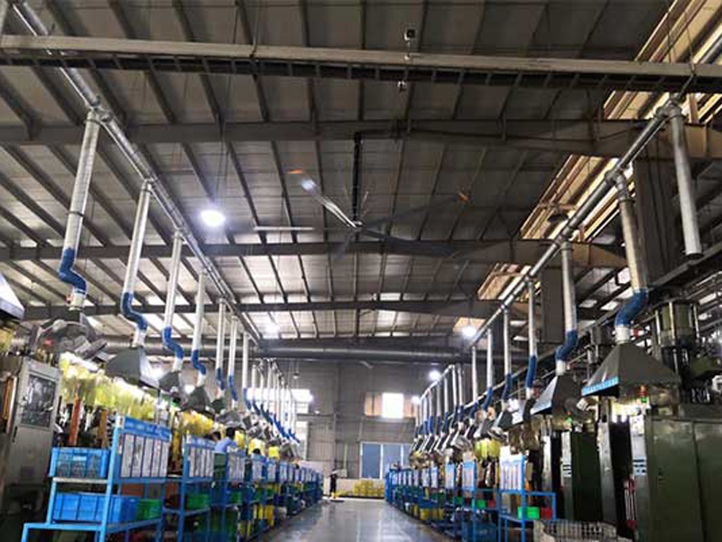 工業(yè)大吊扇風(fēng)量大，覆蓋廣，廣泛適用于大型商用場(chǎng)所