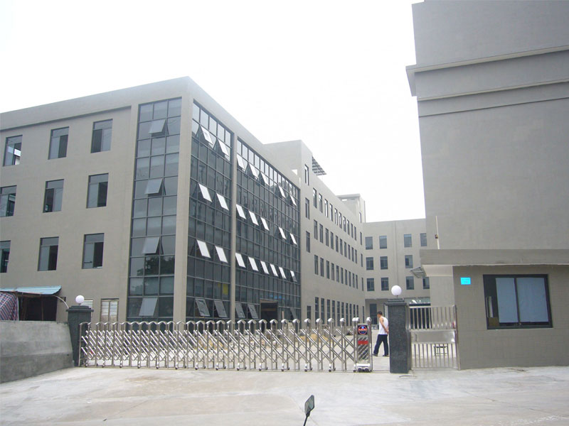 白云服裝紡織車(chē)間環(huán)境空間通風(fēng)降溫案例